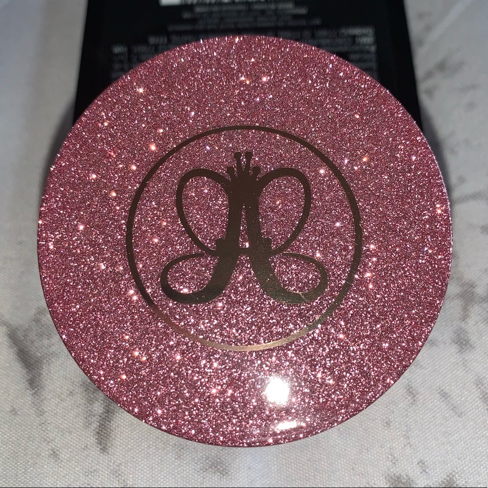 Anastasia Beverly Hills Loose Highlighter
